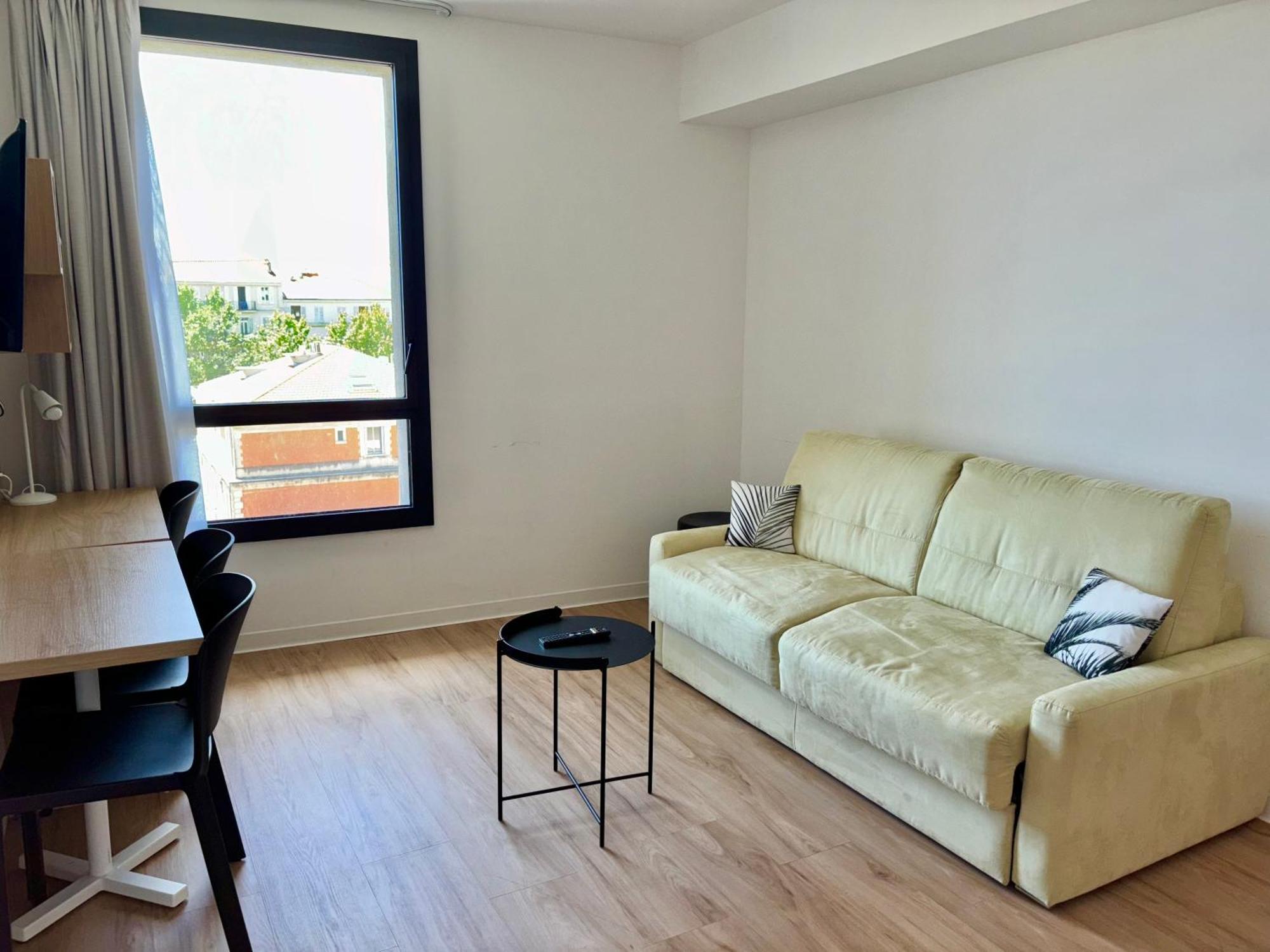 Apparthotel Privilodges Тулон Екстер'єр фото
