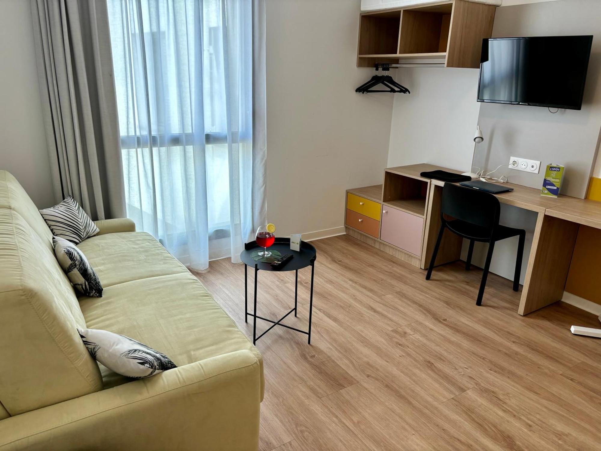 Apparthotel Privilodges Тулон Екстер'єр фото